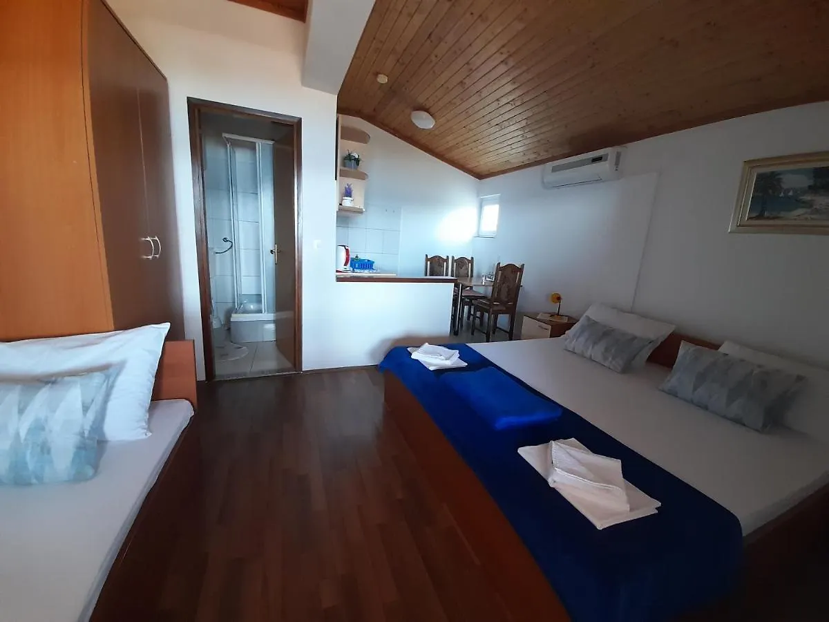 Apartmani Tomic سيلين 0*,  كرواتيا