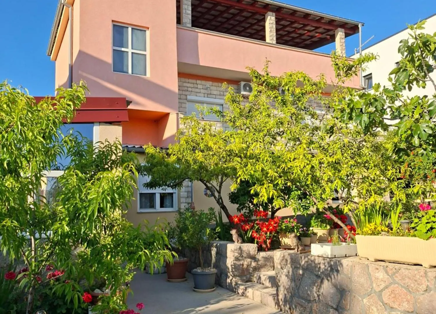 Apartmani Tomic Seline